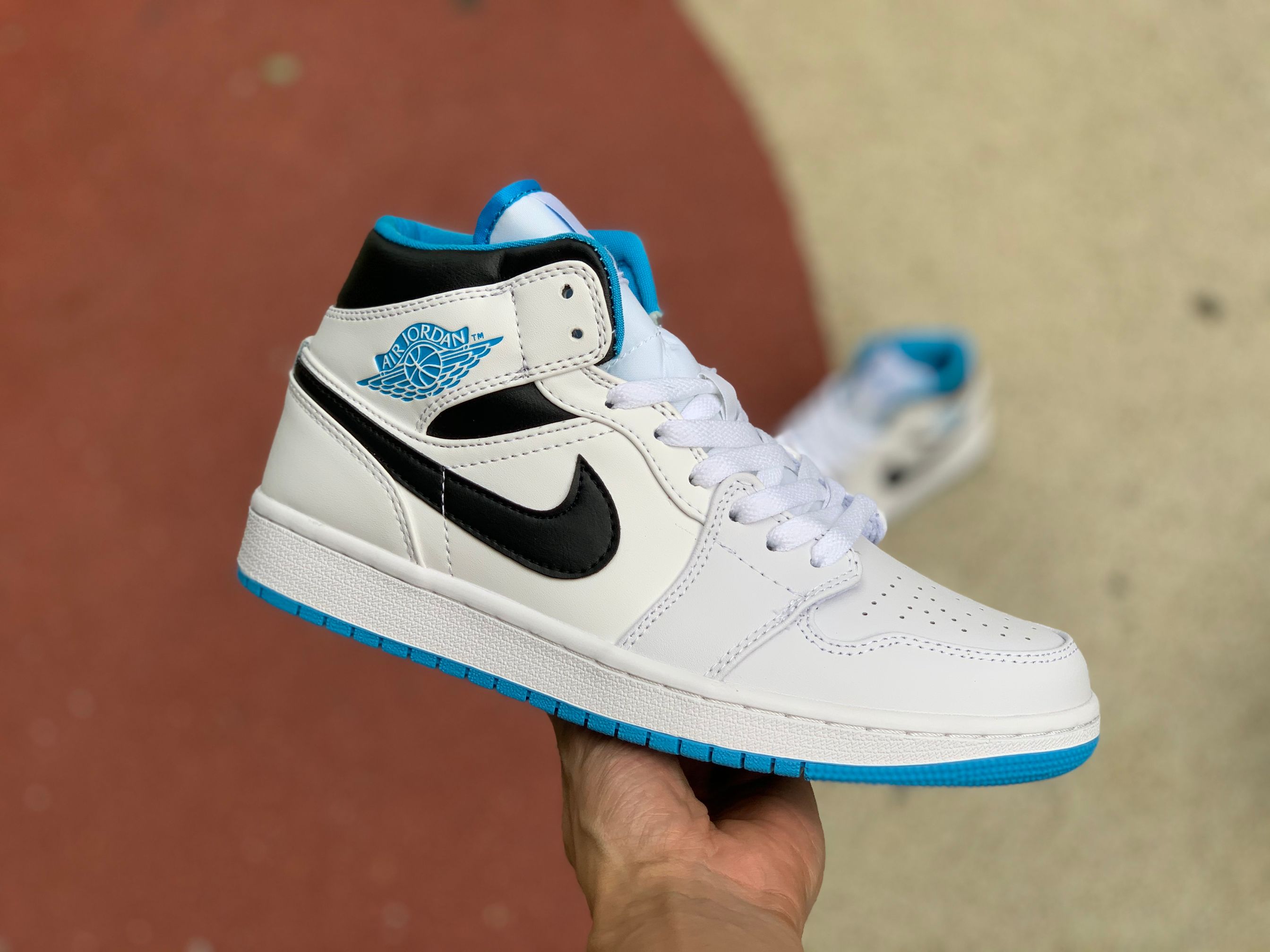 Air Jordan 1 Mid Laser Blue 554724 141 11 - www.kickbulk.co